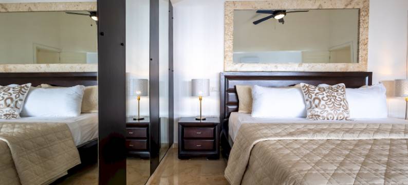 Beachfront 8Br Villa with Pool & Maid *Los Corales图片