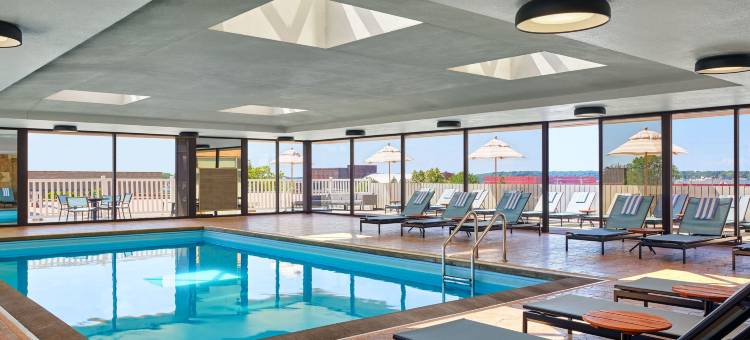 马斯基根湖滨会议中心德尔塔酒店(Delta Hotels Muskegon Convention Center)图片