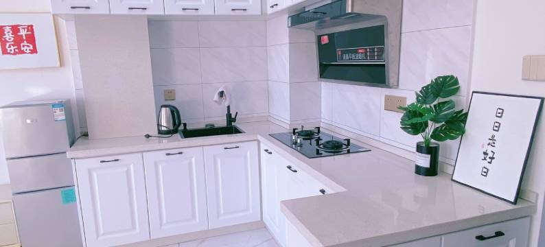 大琳家民宿(学院西街分店)图片