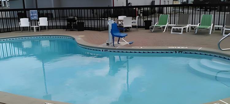 舒适套房酒店(Comfort Inn & Suites)图片