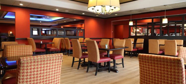 波士顿韦克菲尔德福朋喜来登酒店及会议中心(Four Points by Sheraton Wakefield Boston Hotel & Conference Center)图片