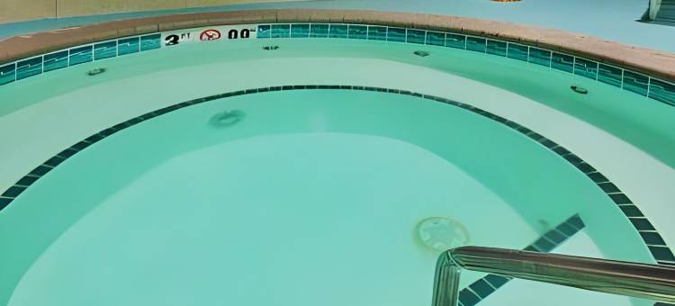 智选假日套房酒店切萨皮克(Holiday Inn Express & Suites Chesapeake)图片