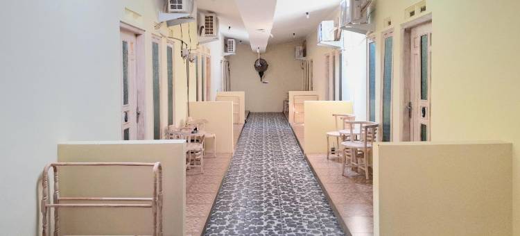 RedDoorz near Alun Alun Jepara图片