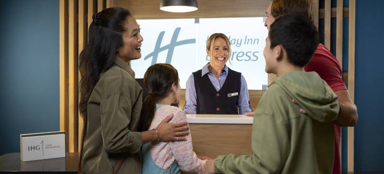 Holiday Inn Express Wuppertal - Hauptbahnhof图片