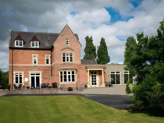 迪汉克里夫酒店