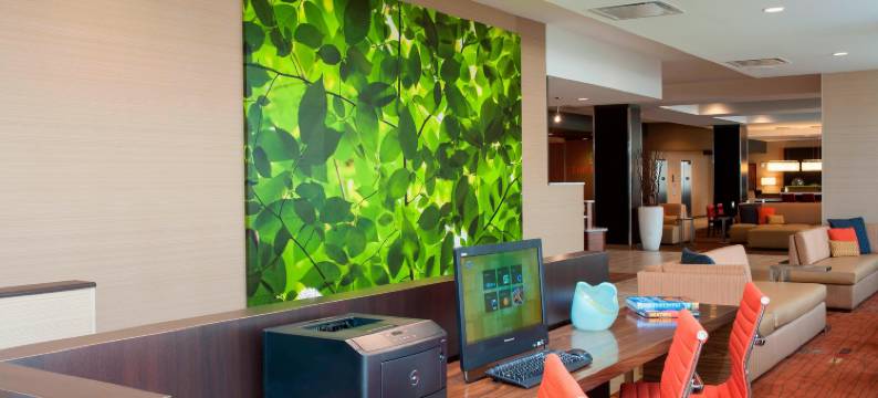 皮奥里亚市中心万怡酒店(Courtyard Peoria Downtown)图片