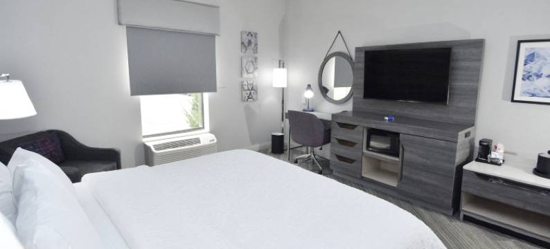 希尔顿欢朋酒店-奥本(Hampton Inn Auburn)图片