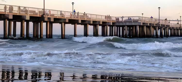 蒙特利尔速8酒店(Super 8 by Wyndham Montreal)图片
