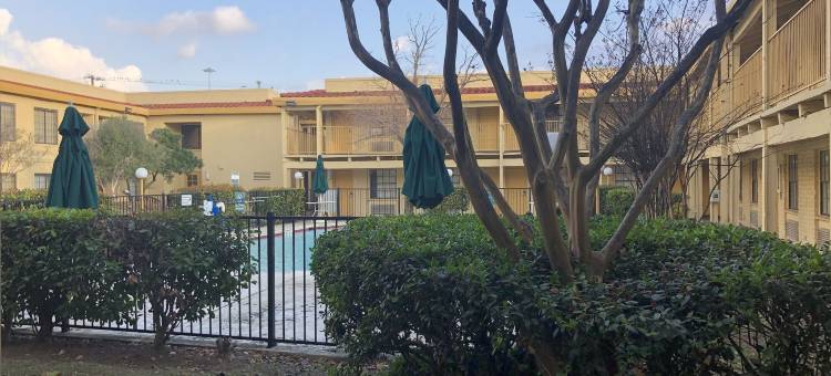 奥斯汀奥尔托夫拉昆塔温德姆酒店(La Quinta Inn by Wyndham Austin Oltorf)图片
