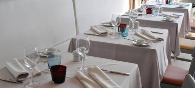 克罗姆港HPC旅馆(Hostal Hpc Porto Colom)图片