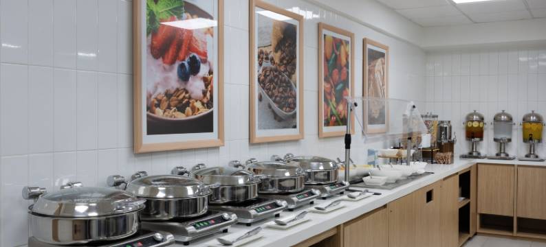 希尔顿萨尔蒂洛佐娜机场欢朋酒店(Hampton by Hilton Saltillo)图片