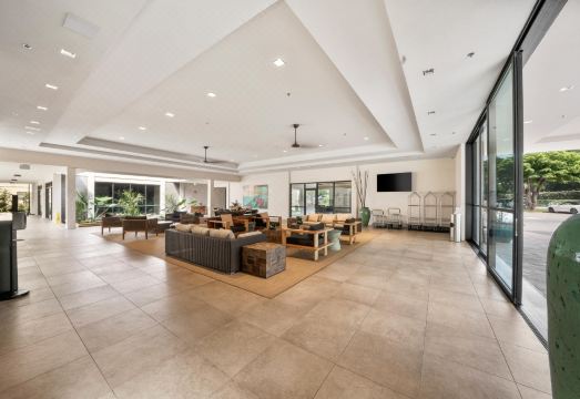 Complimentary Daily Activities and Cozy Comforts - Charming Retreat Hotel Overview