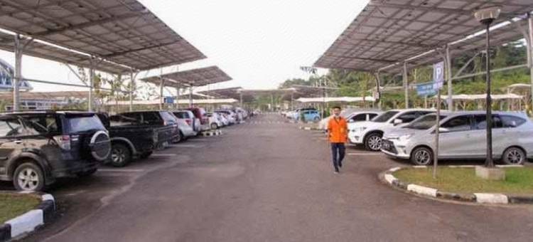 坤甸的Khalisa家庭舍利归教住宿(Khalisa Home Syariah Pontianak)图片