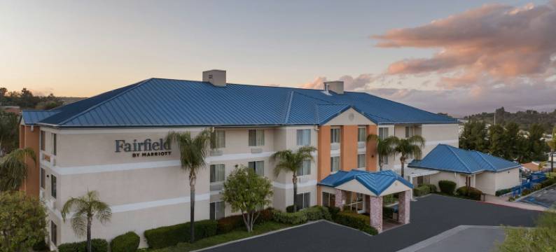 圣塔克拉里塔巴伦西亚万枫酒店(Fairfield Inn Santa Clarita Valencia)图片