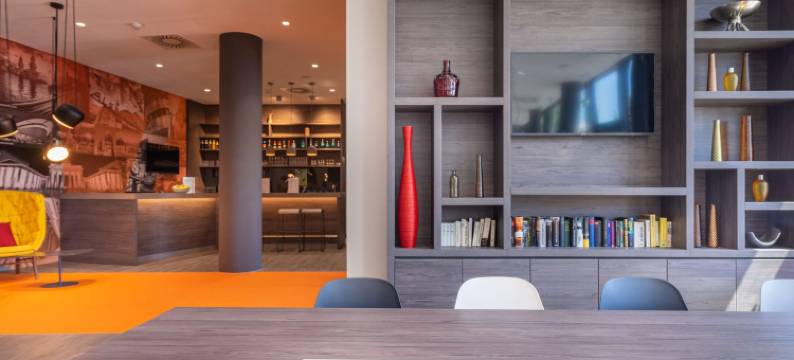 柏林舍讷费尔德7天优品酒店(Hotel Campanile Berlin Brandenburg Airport)图片