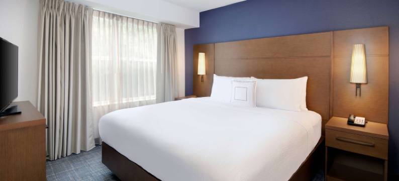 索内斯塔ES套房-亚特兰大阿尔普哈雷塔北点购物中心(Sonesta ES Suites Atlanta Alpharetta North Point Mall)图片