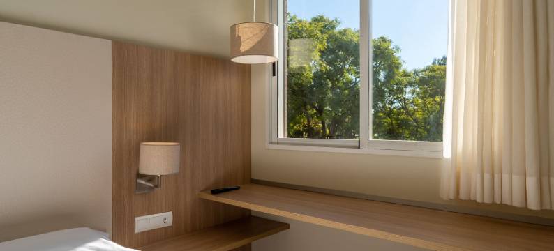 西斯卡塞尔卡特酒店(Hotel Checkin Valencia Ciscar)图片