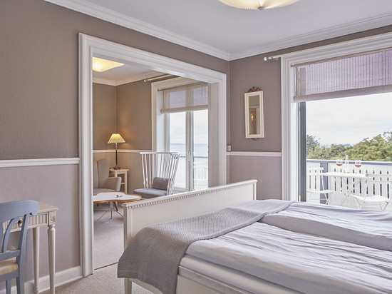 吉利勒杰巴德酒店