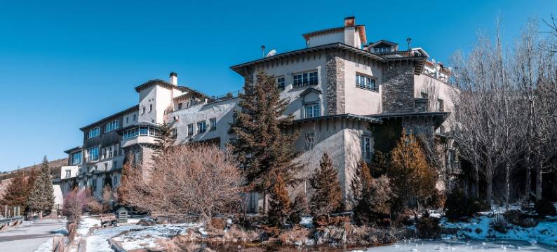 山峦酒店(The Mountains Hotel)图片