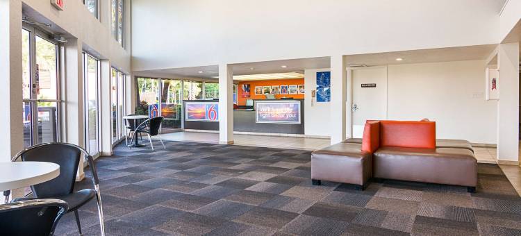 佛罗里达坦帕 - 博览会场 6 号汽车旅馆(Motel 6 - Tampa, FL - Fairgrounds)图片