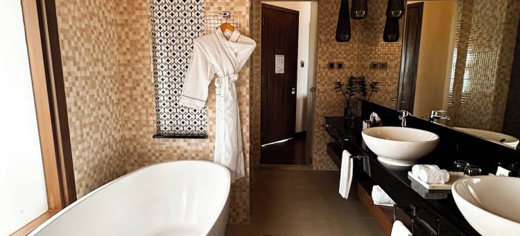 马尔代夫科杜度假村美居酒店(仅限成人) - 接送交通享5折优惠(Mercure Maldives Kooddoo Adults Only Resort - 50% off Domestic Transfers)图片