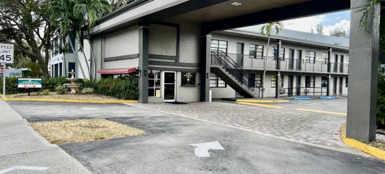 劳德代尔堡北美洲最佳套房酒店(Americas Best Inn and Suites Fort Lauderdale North)图片