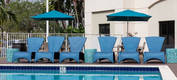 迈阿密多拉尔/海豚购物中心欢朋酒店及套房(Hampton Inn & Suites Miami-Doral/Dolphin Mall)图片