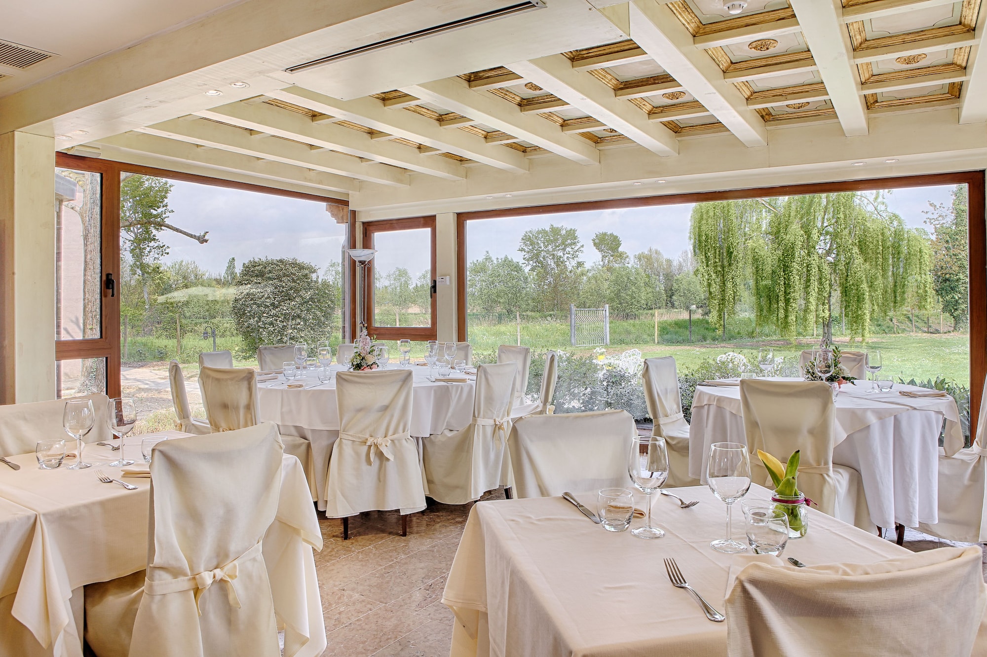 Borgo Cà dei SospiriOver view