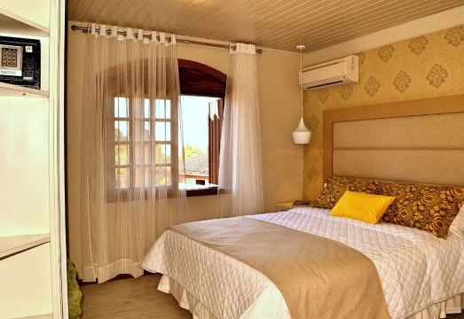 Hotel Bangalôs da SerraHotel Overview