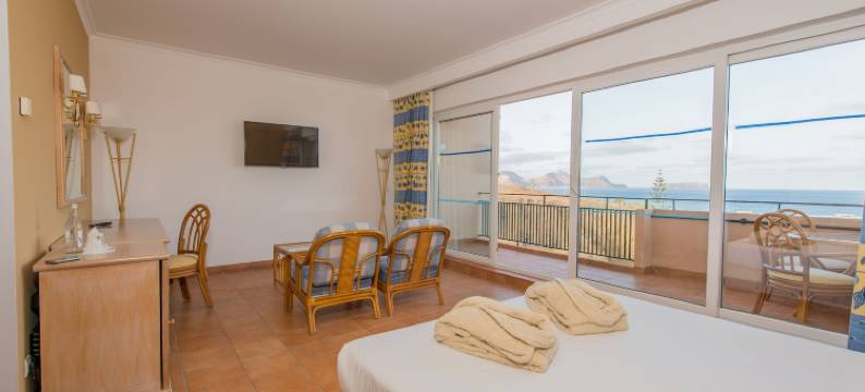 维拉巴雷拉海水水疗度假村(Vila Baleira Porto Santo)图片