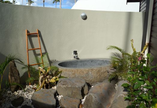 Saletoga Sands Resort & SpaHotel Overview