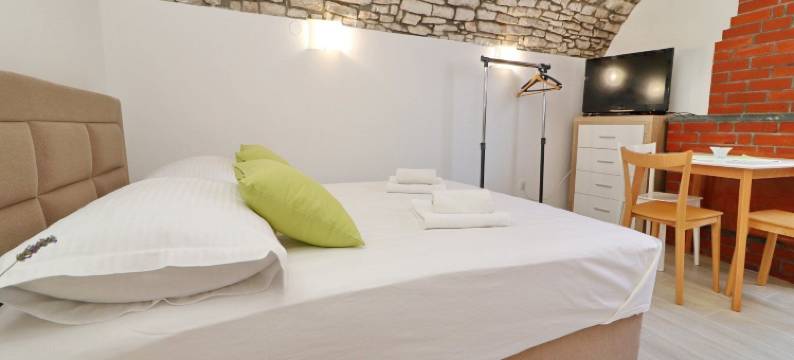 Joković 开间(Studio Joković)图片