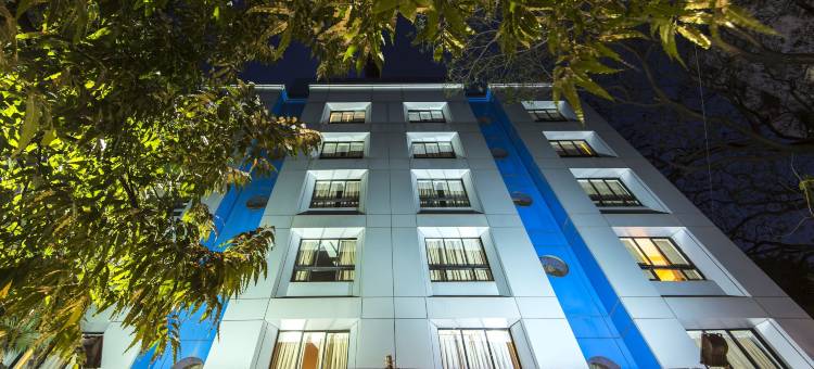 浦那公园中央舒适E套房酒店(Hotel Park Central Koregaon Park)图片