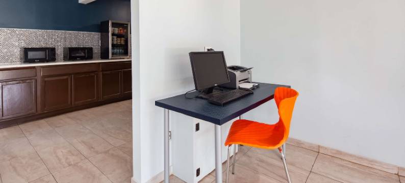 奥拉西贝斯特韦斯特SureStay酒店(SureStay Hotel by Best Western Olathe)图片