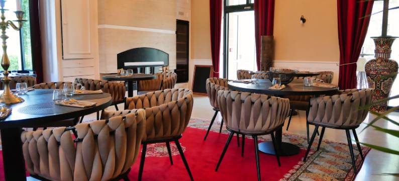 卡米亚克城堡(Chateau Camiac)图片