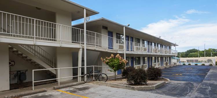 罗切斯特6号汽车旅馆(Motel 6 Rochester, MN)图片