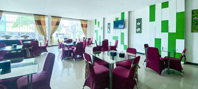 丽悦酒店(Urbanview Hotel Cosmo Jambi)图片