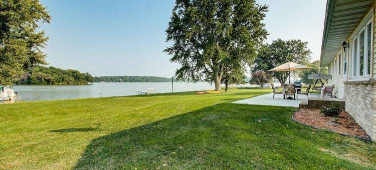 Take a Break at Lakeside Acres on Lake Sinissippi图片