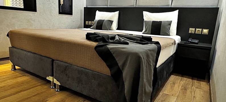 拉科尼什酒店在坎萨尔(Hôtel La Corniche Kamsar)图片