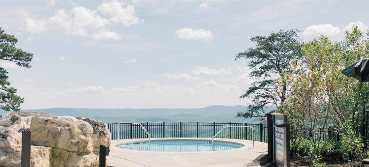 位于McLemore度假村的Cloudland，Curio Hilton山景房(Cloudland at McLemore Resort Lookout Mountain, Curio by Hilton)图片