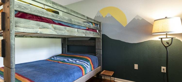 901疯狂马圈2卧室公寓由RedAwning(901 Crazy Horse Circle Condo)图片