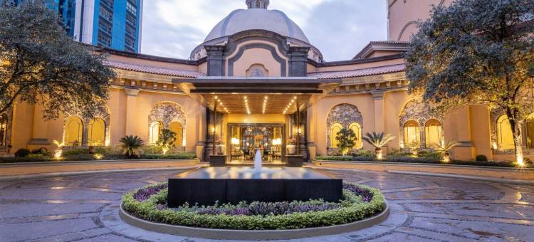 蒙特雷卡米奥真实酒店(Quinta Real Monterrey)图片