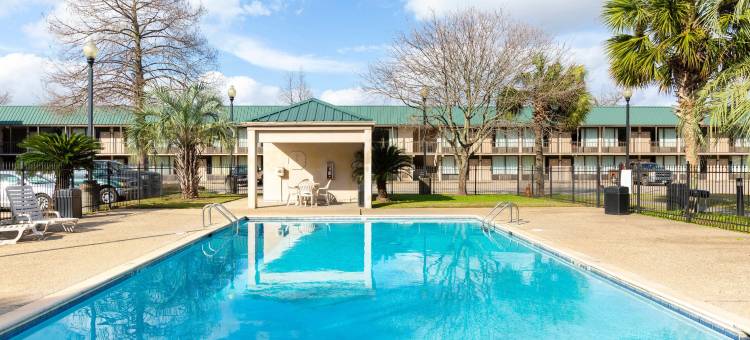 波特艾伦旅馆(Port Allen Inn)图片