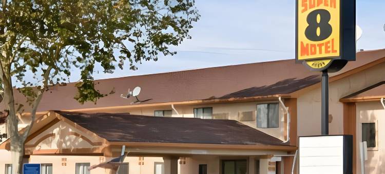 威洛斯温德姆速8酒店(Super 8 by Wyndham Willows)图片