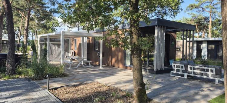 萨兰迪亚之家带户外康体设施(Casa Sallandia Met Outdoor Wellness!)图片