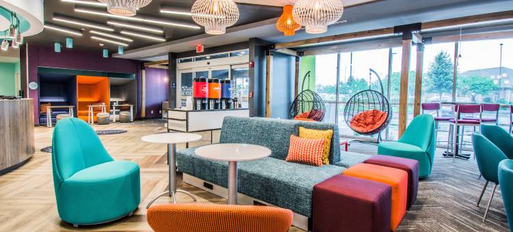 博林格林希尔顿Tru酒店(Tru by Hilton Bowling Green)图片