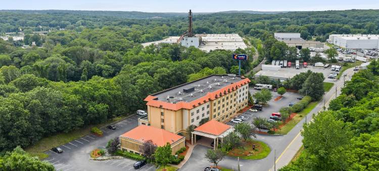 舒适套房酒店-近(Comfort Suites Near Casinos)图片