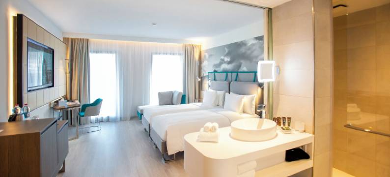 安塔那那利佛诺富特会议与水疗酒店(Novotel Convention & Spa Antananarivo)图片