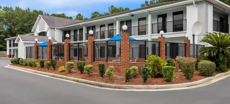 萨凡纳北温特沃斯港凯艺酒店(Quality Inn Port Wentworth Savannah North)图片