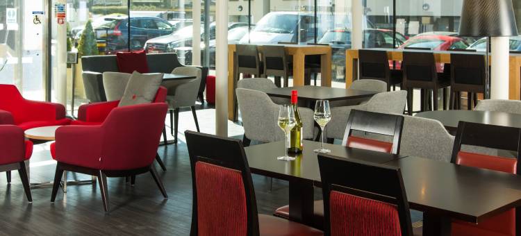 巴斯智选假日酒店(Holiday Inn Express Bath)图片